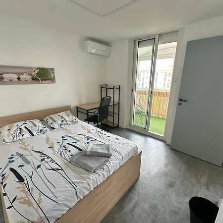 Apartment Casa 9 - Spacieux Et Familial, 3 Chambres, 2 Terrasses, Climatisation Et Stationnement Facile Perpignan