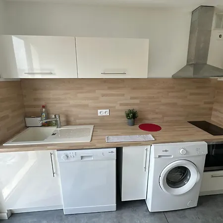 Apartment Casa 9 - Spacieux Et Familial, 3 Chambres, 2 Terrasses, Climatisation Et Stationnement Facile