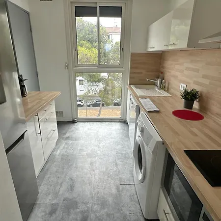 Apartment Casa 9 - Spacieux Et Familial, 3 Chambres, 2 Terrasses, Climatisation Et Stationnement Facile Perpignan